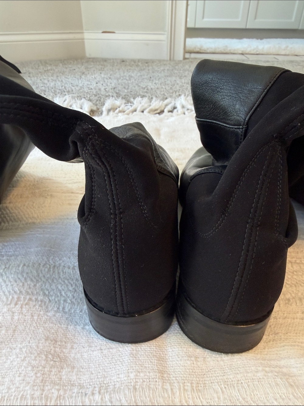 Stuart Weitzman 50/50 black Leather Over-the-Knee Boot, Size 7, GUC - Picture 8 of 9
